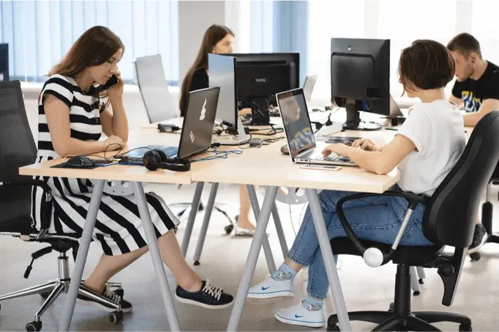 dedicated team working at the HubronSoft’s office